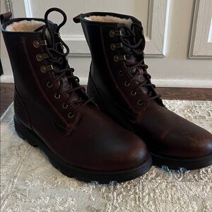 UGG Kirkson Men's Dark Brown Leather Boots.